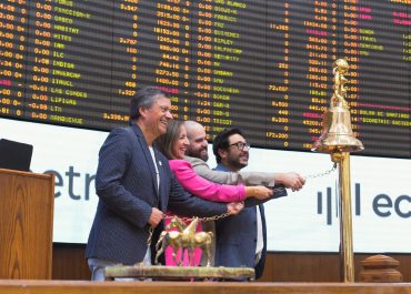 Ecometric. Ceremonia de colocación en Bolsa de Comercio